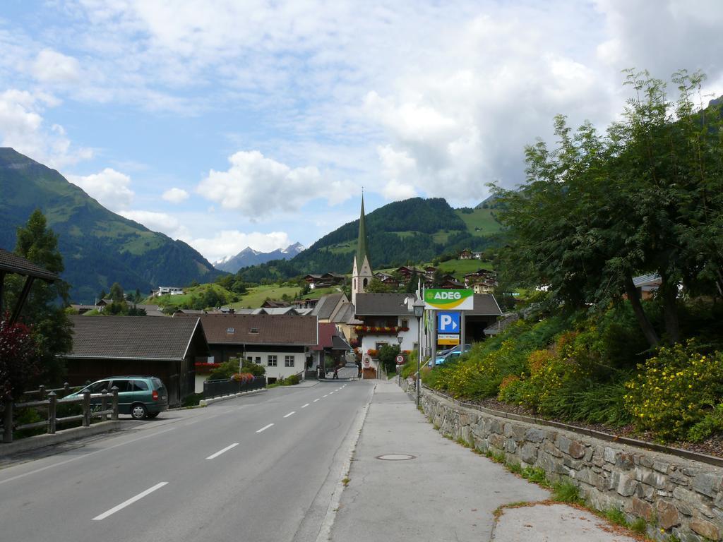 Gaestehaus Hanser Virgen Exterior foto